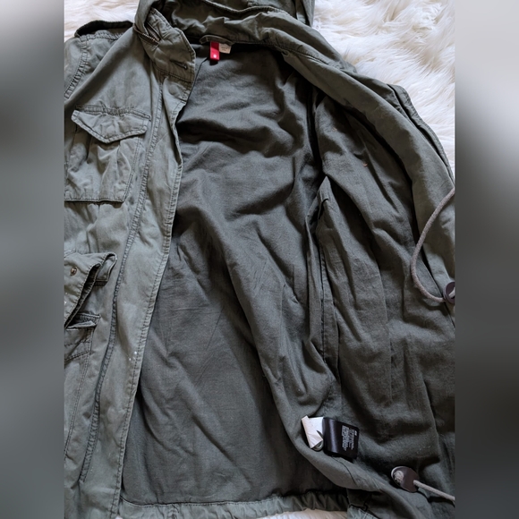H&M women's military Green utility hooded jacket coat sz US 8 - Picture 4 of 6